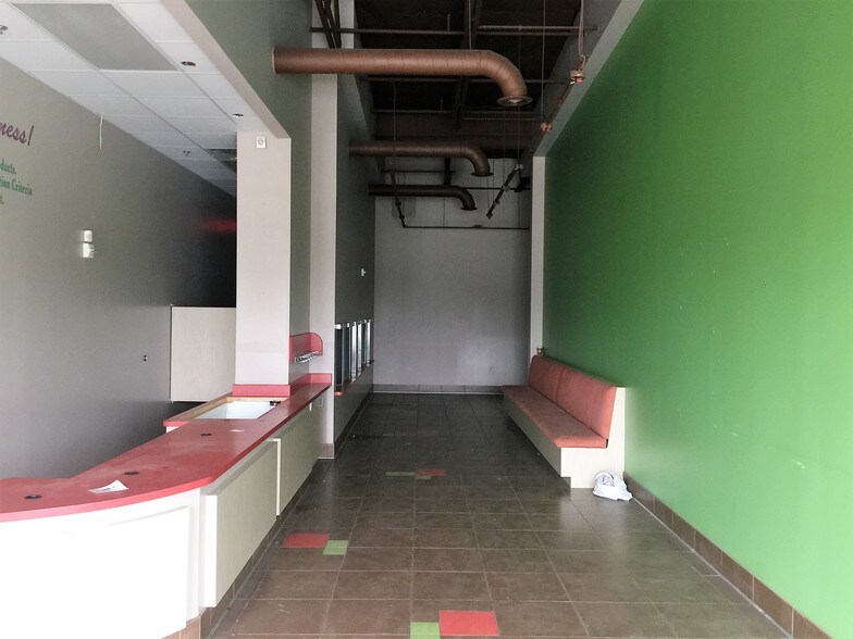 More Photos Of 9101 Boulevard 26, North Richland Hills General Retail For Lease