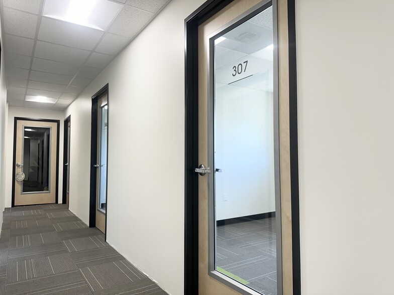 More Photos Of 601 S Brand Blvd, San Fernando Office For Lease