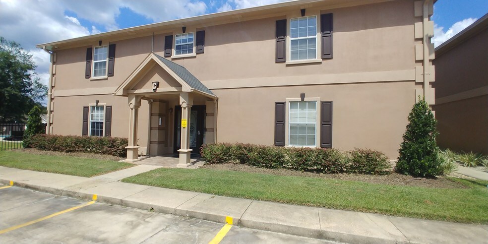 More Photos Of 11263 Gorenflo Rd, Diberville Apartments For Sale