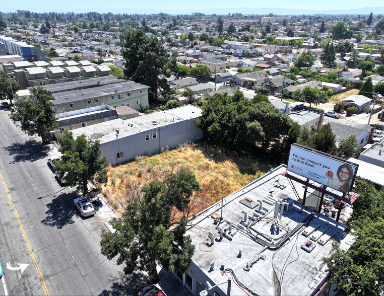 More Photos Of 9811 MacArthur Blvd, Oakland Land For Sale