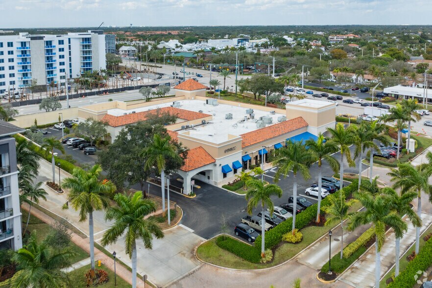 More Photos Of 2000 PGA Blvd, Palm Beach Gardens Storefront Retail Office For Lease