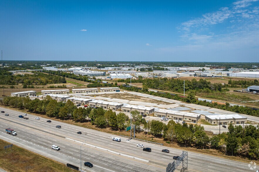 More Photos Of 16310 State Highway 249, Houston Office For Lease