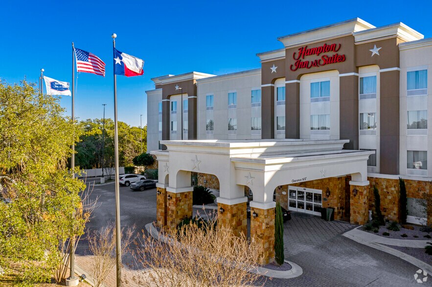 More Photos Of 34935 Interstate 10 W, Boerne Hotel For Sale