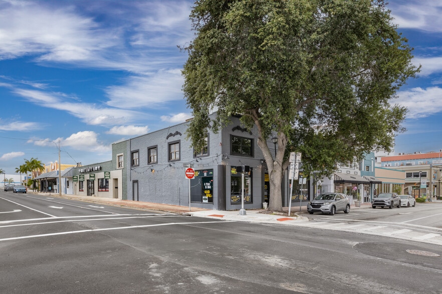 More Photos Of 105-113 Brevard Ave, Cocoa Storefront For Sale