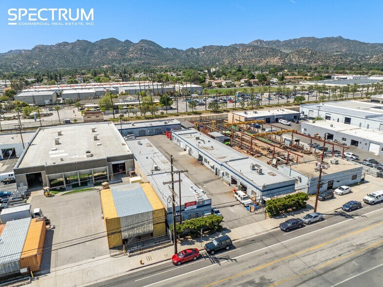 More Photos Of 10035-10043 Canoga Ave, Chatsworth Warehouse For Sale