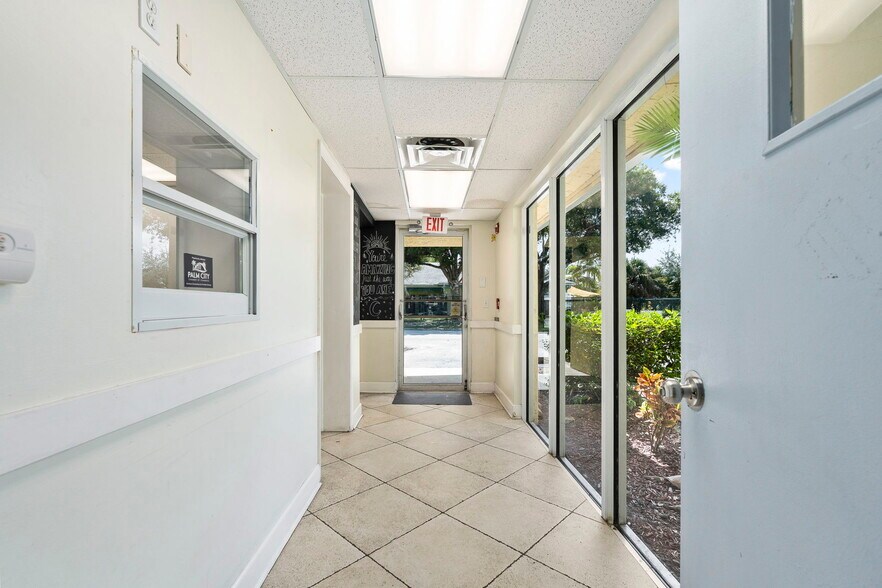 More Photos Of 1110 SW Martin Downs Blvd, Palm City Schools For Sale