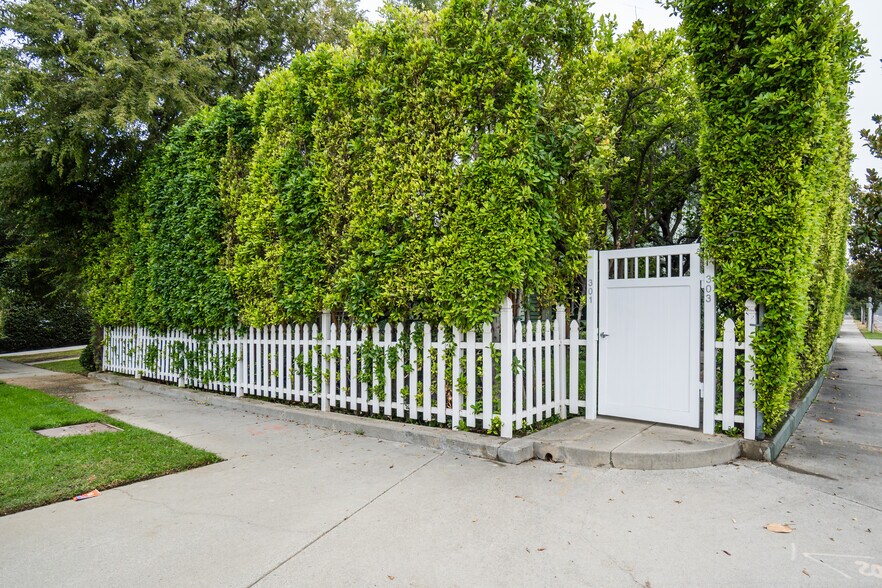 More Photos Of 301-303 N Hudson Ave, Pasadena Apartments For Sale