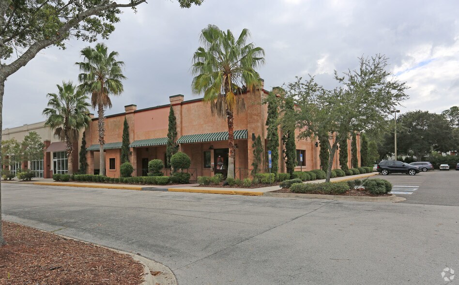 Primary Photo Of 1750 Wells Rd, Orange Park Restaurant For Lease