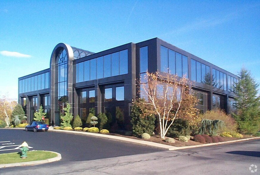 More Photos Of 1140 Reservoir Ave, Cranston Office For Lease