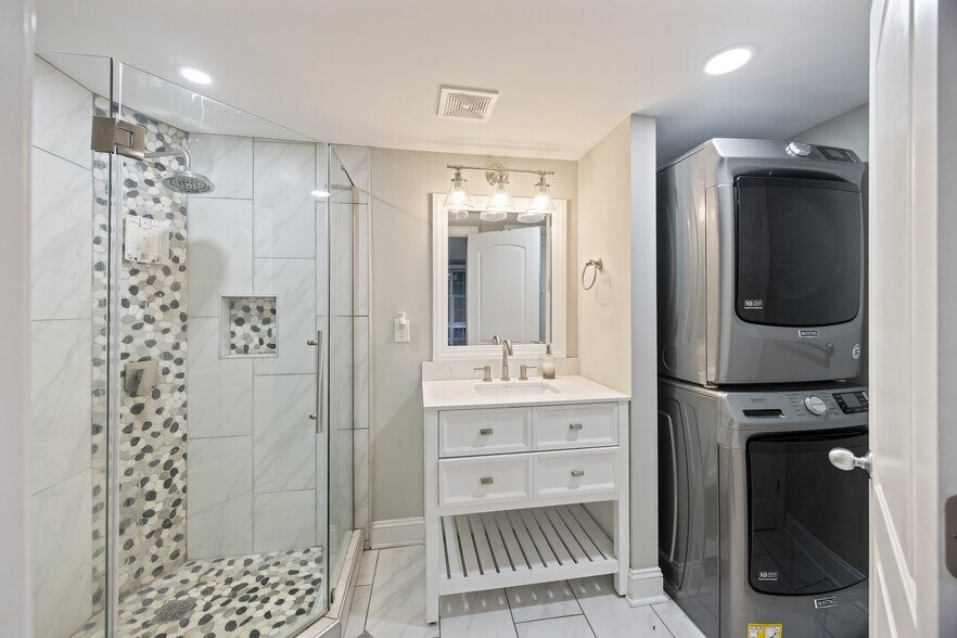 More Photos Of 2647 Bonds Ave, North Charleston Apartments For Sale
