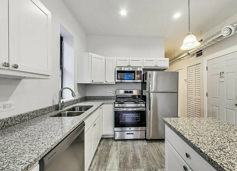 More Photos Of 2213 W 23rd Pl, Chicago Apartments For Sale