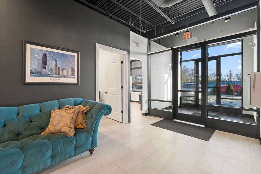 More Photos Of 1120 Lincoln Hwy, Schererville Freestanding For Lease