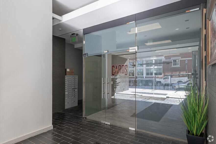 More Photos Of 112 W Center St, Fayetteville Office For Sale