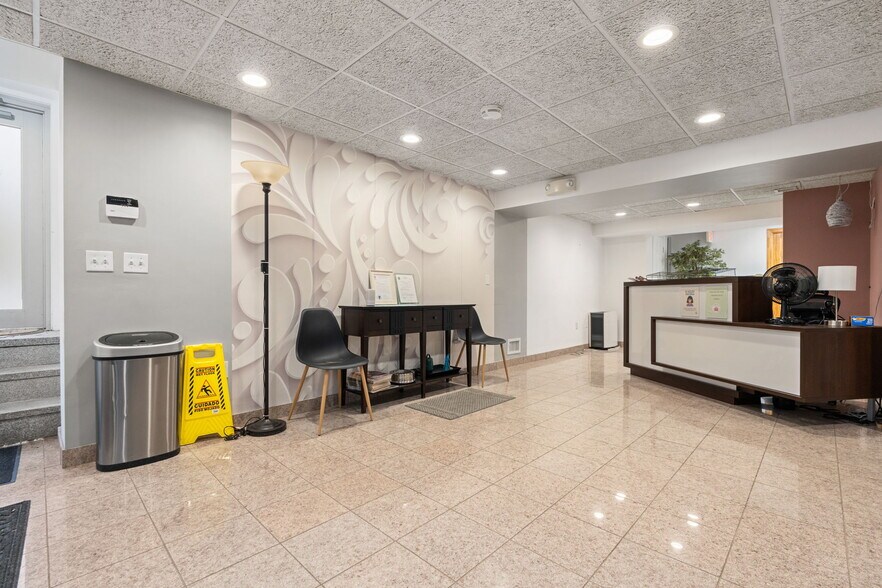 More Photos Of 61 Massachusetts Ave, Arlington Medical For Lease