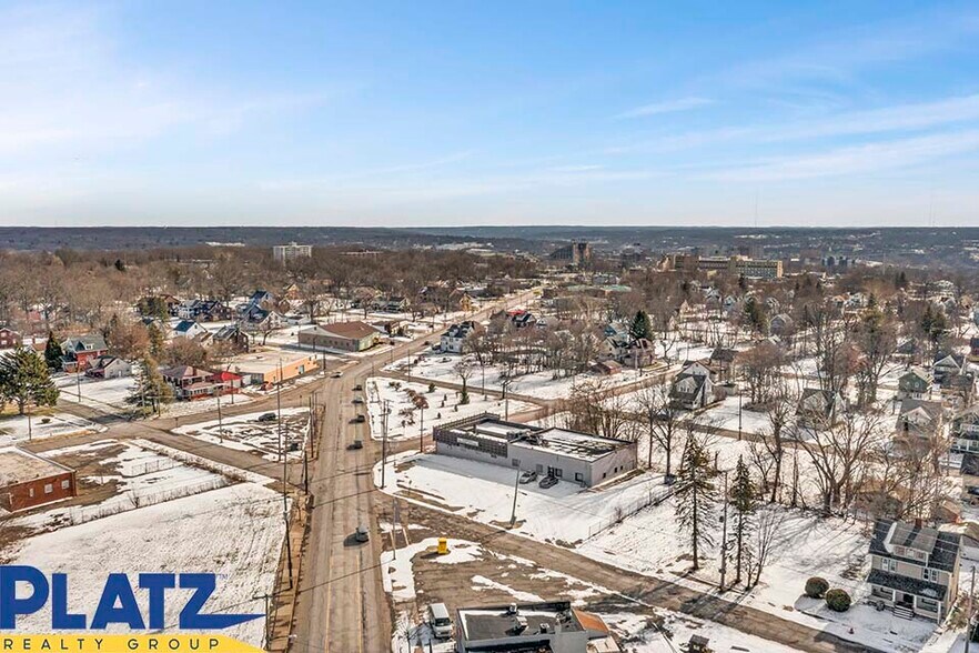 More Photos Of 1616 Covington St, Youngstown Medical For Sale