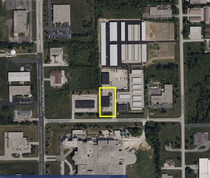 More Photos Of 520 Technology Way, Saukville Warehouse For Lease