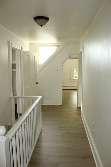 More Photos Of 137 Livingston Ave, New Brunswick Office Residential For Sale