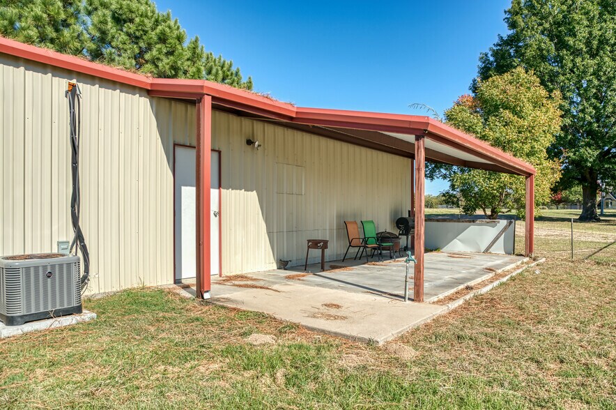 More Photos Of 2261 TX-276, Emory Specialty For Sale