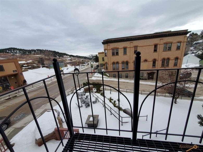 More Photos Of 305 W Main St, Lead Restaurant For Sale