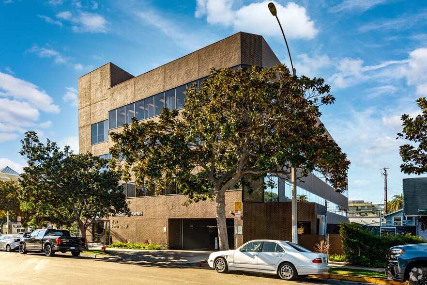 More Photos Of 1450 10th St, Santa Monica Medical For Lease