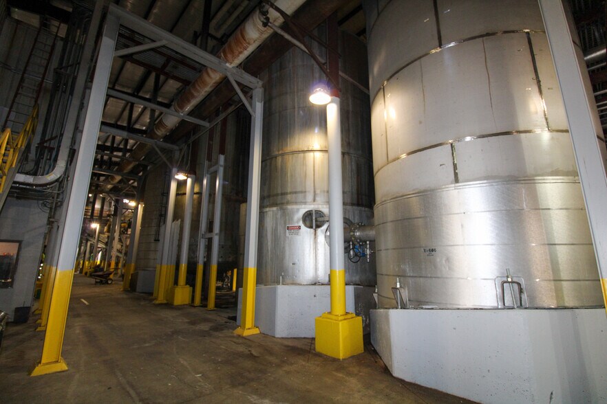 More Photos Of 6059 159th St, Galva Food Processing For Sale