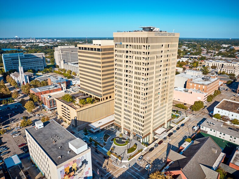 More Photos Of 451 Florida St & 450 Laurel St, Baton Rouge Unknown For Lease