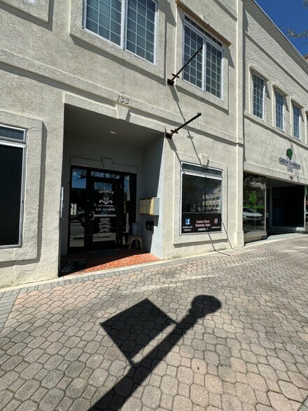 More Photos Of 129-135 S Hill St, Griffin Storefront Retail Office For Lease