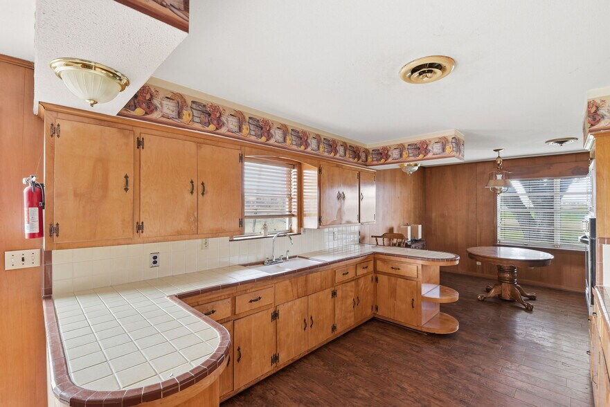 More Photos Of 1839 Henderson rd, Angleton Land For Sale