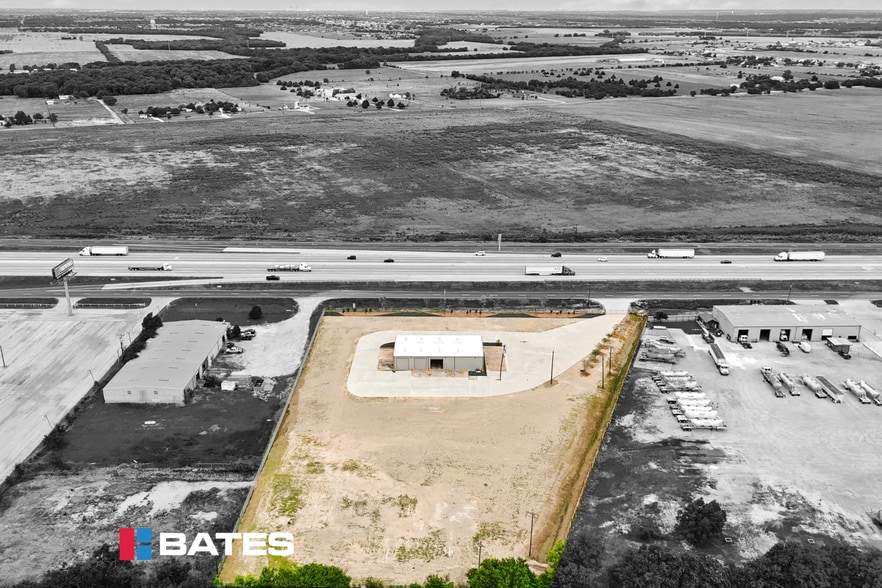 More Photos Of 7020 N Interstate Highway 35 E, Waxahachie Land For Lease