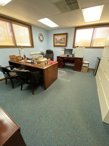 More Photos Of 7016 Corporate Way, Dayton Medical For Lease