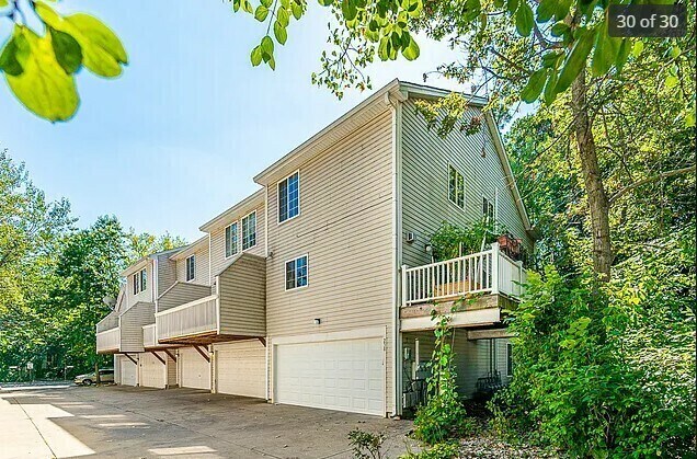 More Photos Of 1-100 N Macgillis Dr, Round Lake Apartments For Sale