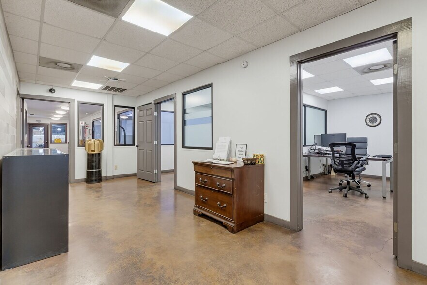 More Photos Of 20300 FM 963, Lampasas Manufacturing For Sale