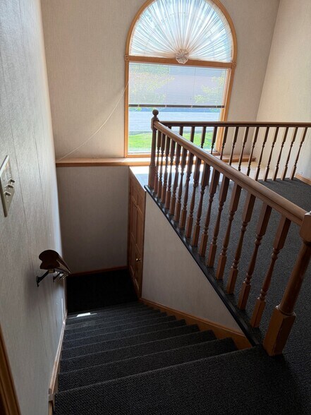 More Photos Of 151 W Genesee St, Lockport Loft Creative Space For Lease