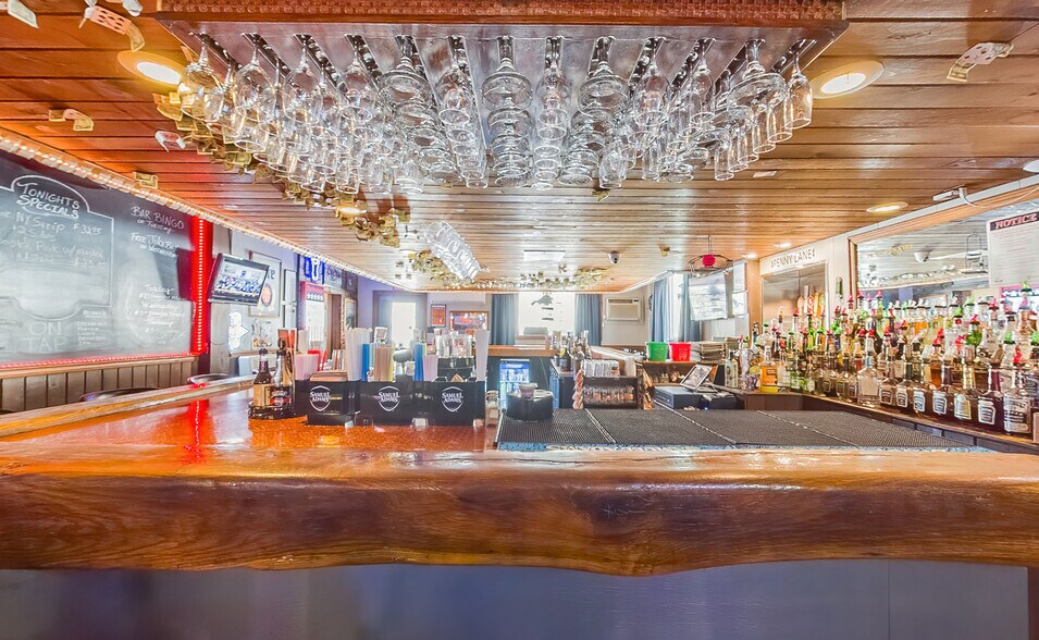 More Photos Of 184 Jamison City Rd, Benton Restaurant For Sale