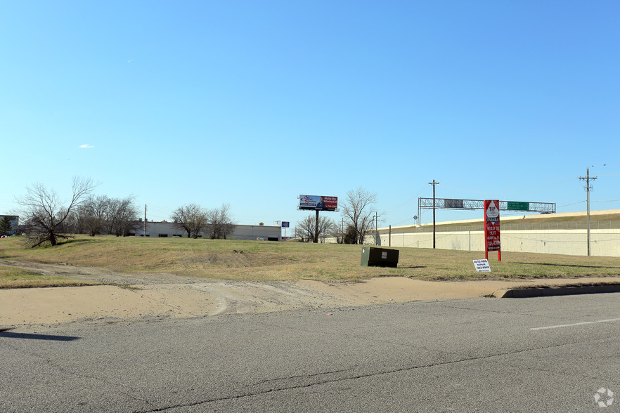 Primary Photo Of 5300 S 129th East Ave, Tulsa Warehouse For Lease