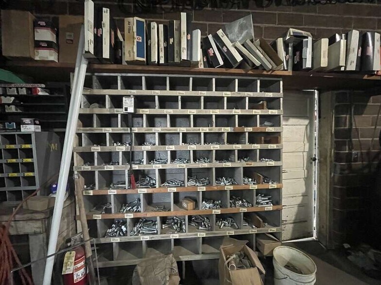 More Photos Of 402 E Main St, Chambers Service Station For Sale