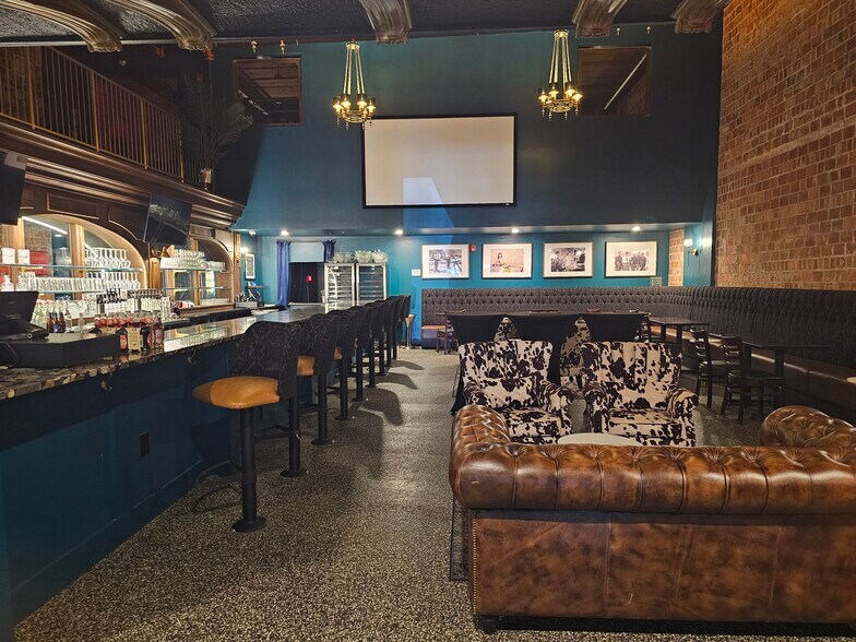 More Photos Of 9-11 W Main St, Troy Specialty For Sale