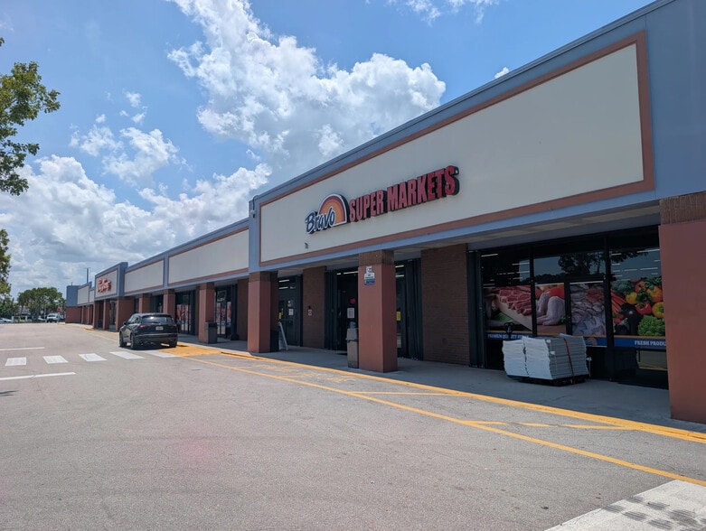 More Photos Of 2705-2819 Peters Rd, Fort Pierce Office For Lease