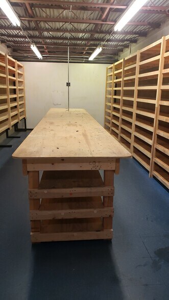 More Photos Of 51-55 Lake St, Nashua Light Manufacturing For Sale