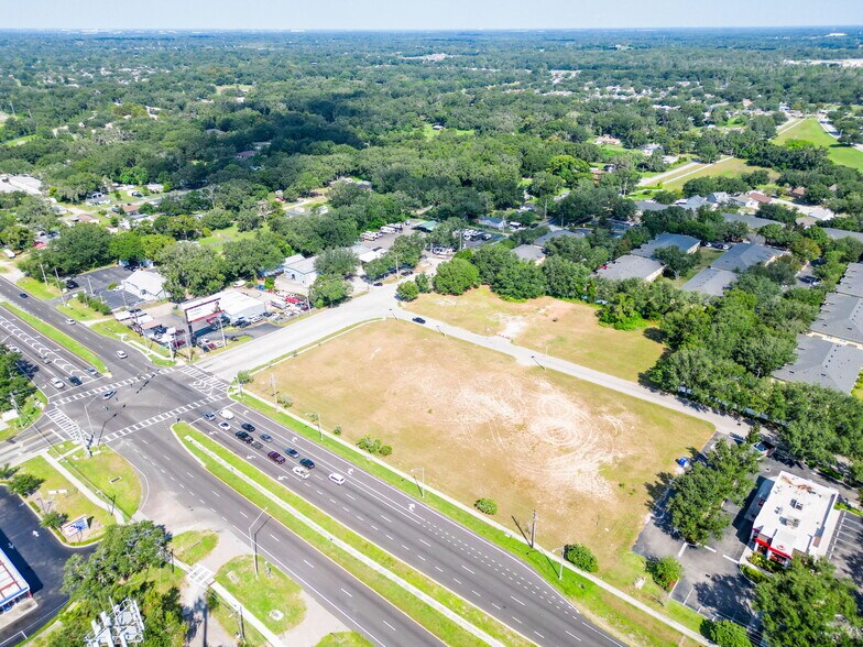 More Photos Of 112 N Mulrennan Rd, Valrico Warehouse For Sale