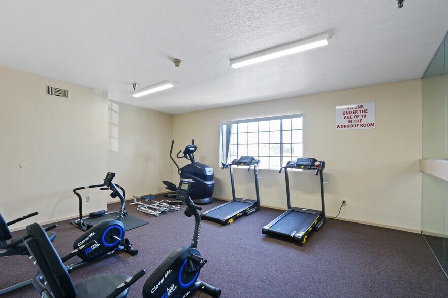 More Photos Of 12100 226th St, Hawaiian Gardens Apartments For Sale