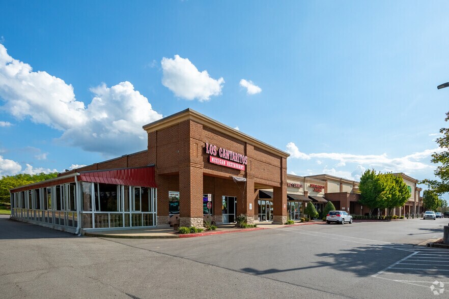 More Photos Of 1483 Nashville Pike, Gallatin General Retail For Lease