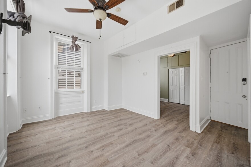 More Photos Of 367 Middle St, Portsmouth Apartments For Sale