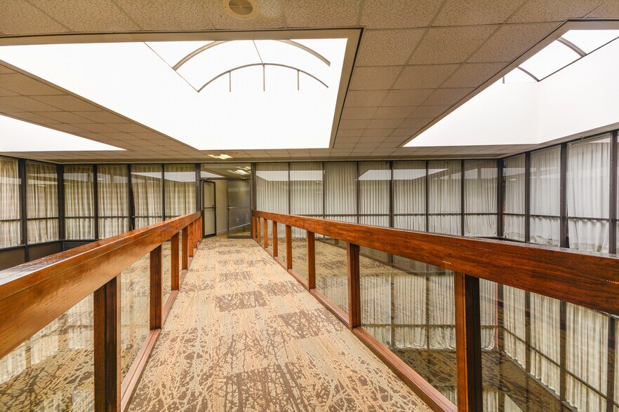 More Photos Of 650 S Shackleford Rd, Little Rock Coworking Space