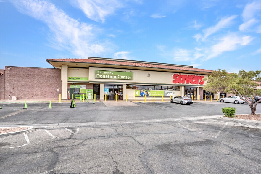 More Photos Of 3105-3155 N Rancho Dr, Las Vegas Freestanding For Lease