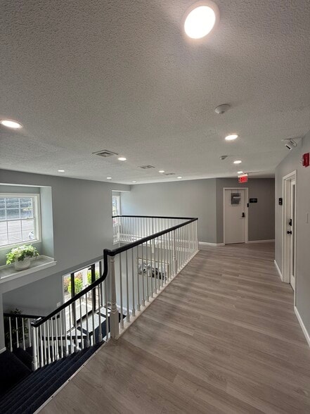 More Photos Of 4137 Whitney Ave, Hamden Unknown For Lease