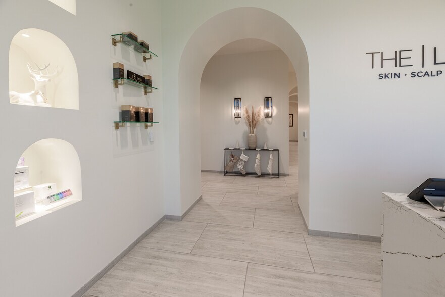 More Photos Of 5770 S Durango Dr, Las Vegas Medical For Sale