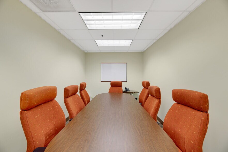 More Photos Of 4235 28th Ave, Marlow Heights Office For Sale