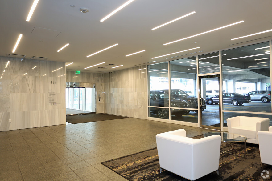 More Photos Of 101 E Kennedy Blvd, Tampa Office For Lease