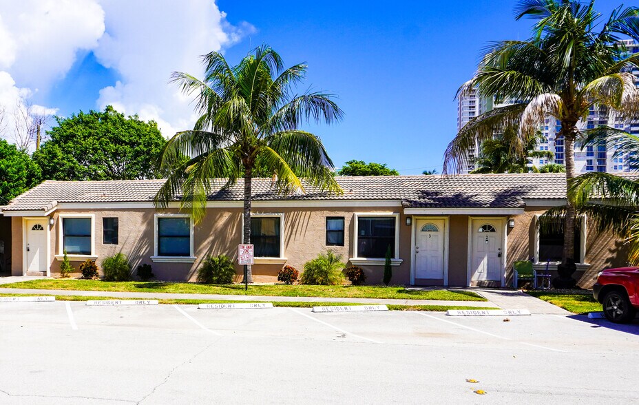 More Photos Of 413 S Ocean Blvd, Pompano Beach Apartments For Sale